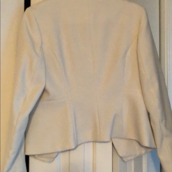 Cream blazer - Picture 4 of 4